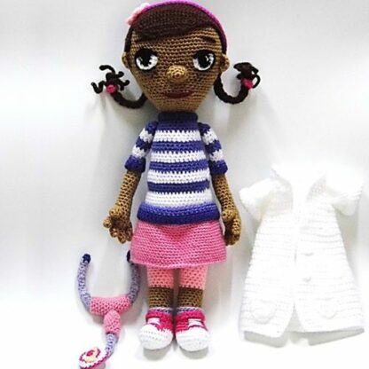 Patrón Amigurumi Doctora Juguetes - Imagen 2