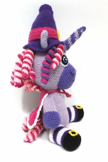Patrón Amigurumi Úrsula, la brujita unicornio - Imagen 3