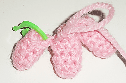 Cómo tejer la unión de los dedos de nuestros Amigurumis