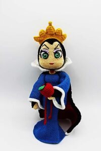 Patrón amigurumi Reina Malvada