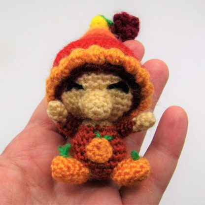 Gnomos de Otoño: 12 Patrones para tejer amigurumis otoñales - Imagen 31