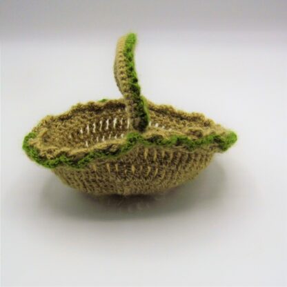 Gnomos de Otoño: 12 Patrones para tejer amigurumis otoñales - Imagen 27