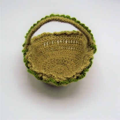 Gnomos de Otoño: 12 Patrones para tejer amigurumis otoñales - Imagen 28