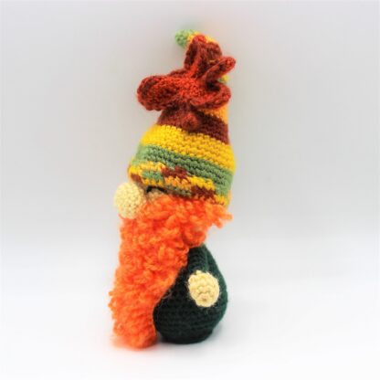 Gnomos de Otoño: 12 Patrones para tejer amigurumis otoñales - Imagen 3