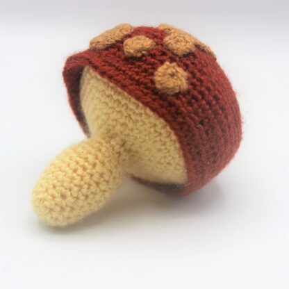 Gnomos de Otoño: 12 Patrones para tejer amigurumis otoñales - Imagen 15