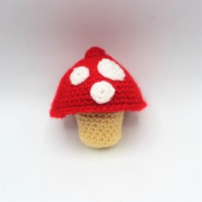 Gnomos de Otoño: 12 Patrones para tejer amigurumis otoñales - Imagen 22
