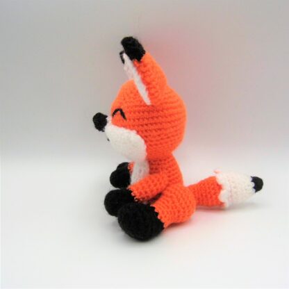 Gnomos de Otoño: 12 Patrones para tejer amigurumis otoñales - Imagen 12